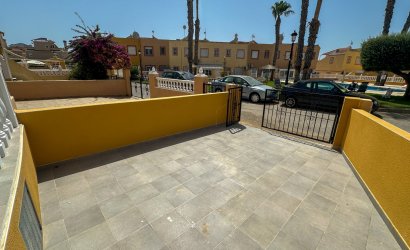 Reventa - Town House -
Orihuela Costa - Costa Blanca