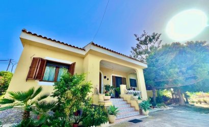Herverkoop - Villa -
Daya Vieja - Costa Blanca Sur