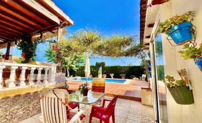 Herverkoop - Villa -
Daya Vieja - Costa Blanca Sur