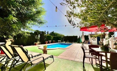 Herverkoop - Villa -
Daya Vieja - Costa Blanca Sur