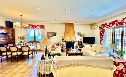 Herverkoop - Villa -
Daya Vieja - Costa Blanca Sur