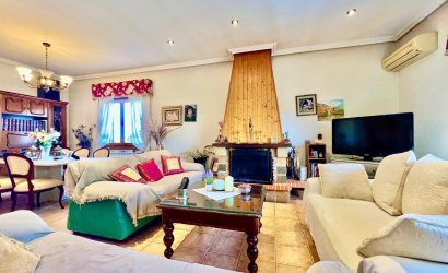 Herverkoop - Villa -
Daya Vieja - Costa Blanca Sur