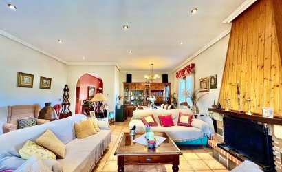 Herverkoop - Villa -
Daya Vieja - Costa Blanca Sur