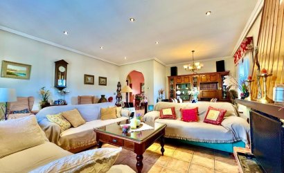 Herverkoop - Villa -
Daya Vieja - Costa Blanca Sur