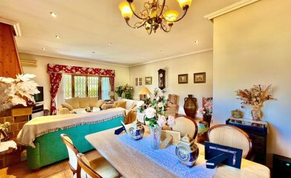 Herverkoop - Villa -
Daya Vieja - Costa Blanca Sur