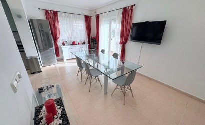 Herverkoop - Villa -
Gea Y Truyols - Inland