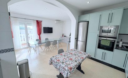 Herverkoop - Villa -
Gea Y Truyols - Inland