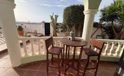 Herverkoop - Villa -
Gea Y Truyols - Inland