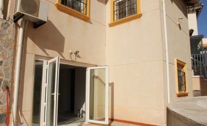Herverkoop - Villa -
La Zenia - Costa Blanca