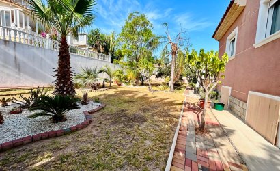 Herverkoop - Villa -
Orihuela - Inland