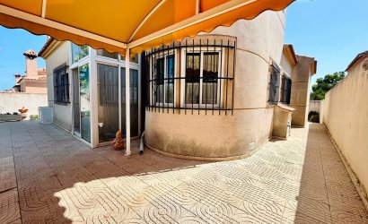 Herverkoop - Villa -
Torrevieja - Costa Blanca
