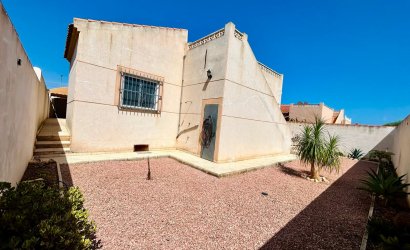 Herverkoop - Villa -
Torrevieja - Costa Blanca