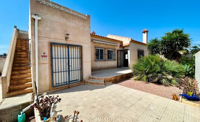 Herverkoop - Villa -
Torrevieja - Costa Blanca