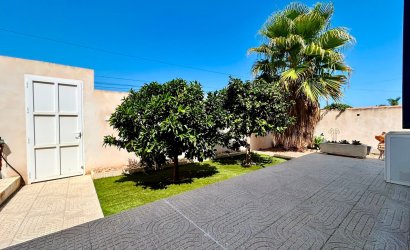 Herverkoop - Villa -
Torrevieja - Costa Blanca