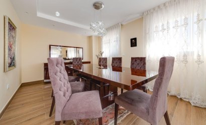 Herverkoop - Villa -
Torrevieja - Costa Blanca
