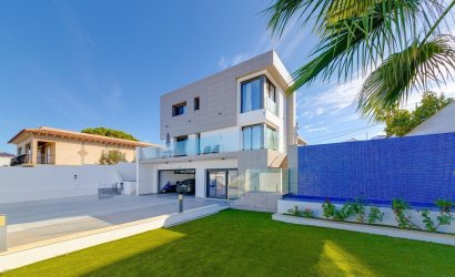 Herverkoop - Villa -
Torrevieja - Costa Blanca
