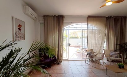 Herverkoop - Town House -
Playa Flamenca - Costa Blanca