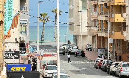 Herverkoop - Apartment -
Torrevieja - Playa del Cura