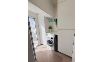 Herverkoop - Town House -
Villamartin - Orihuela Costa