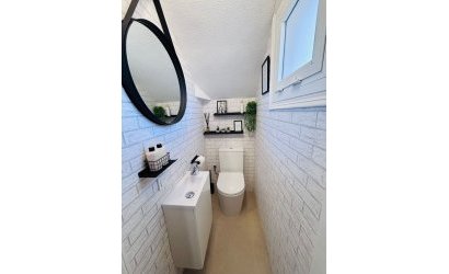 Herverkoop - Town House -
Villamartin - Orihuela Costa