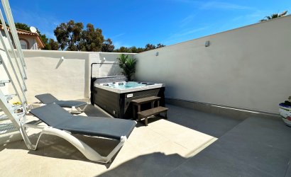 Reventa - Town House -
Orihuela Costa - Costa Blanca