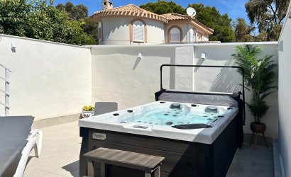 Reventa - Town House -
Orihuela Costa - Costa Blanca