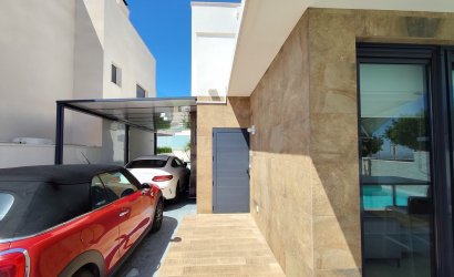 Herverkoop - Villa -
San Miguel de Salinas - Inland