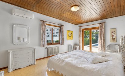 Resale - Villa -
Orihuela Costa - Costa Blanca