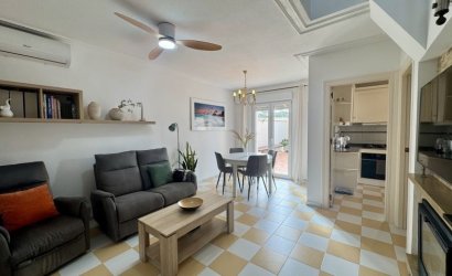 Herverkoop - Villa -
Torrevieja - Costa Blanca