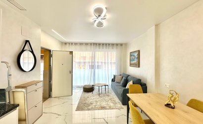 Resale - Apartment -
Torrevieja - Playa del Cura