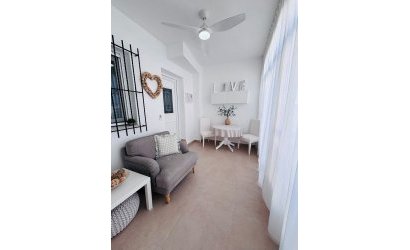 Herverkoop - Town House -
Villamartin - Costa Blanca