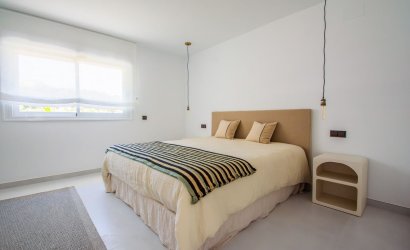 Herverkoop - Villa -
La Mairena - Inland
