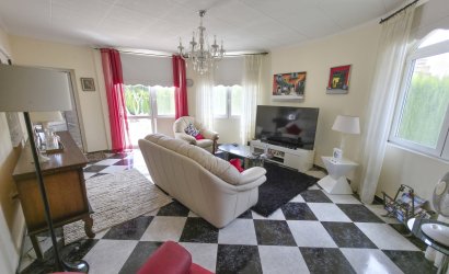 Revente - Villa -
Torrevieja - Costa Blanca