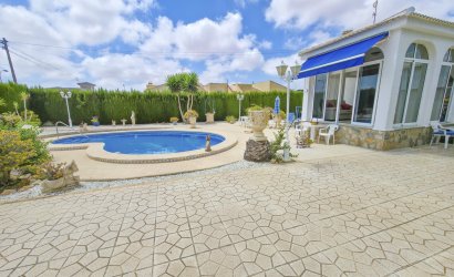 Revente - Villa -
Torrevieja - Costa Blanca
