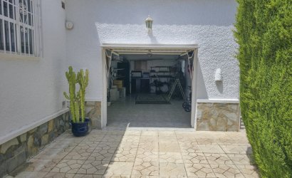Revente - Villa -
Torrevieja - Costa Blanca