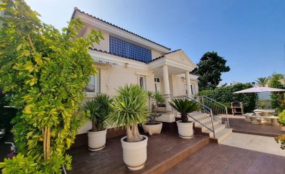 Herverkoop - Villa -
Torrevieja - Costa Blanca