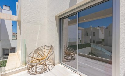 Herverkoop - Villa -
Orihuela Costa - Lomas de Cabo Roig