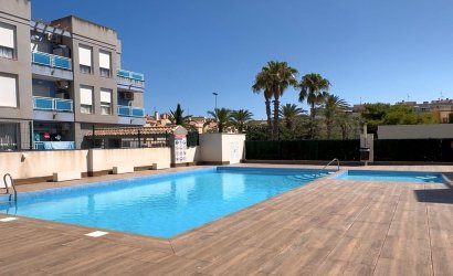Revente - Apartment -
Torrevieja - Playa del Cura
