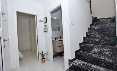 Herverkoop - Villa -
Los Montesinos - Costa Blanca