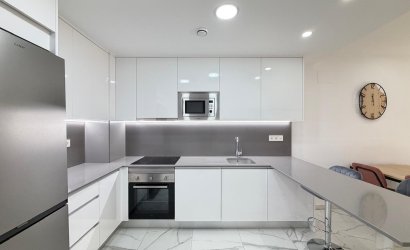 Herverkoop - Apartment -
Torrevieja - Estacion De Autobuses