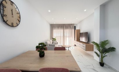 Herverkoop - Apartment -
Torrevieja - Estacion De Autobuses