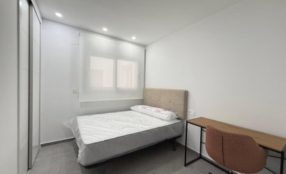 Herverkoop - Apartment -
Torrevieja - Estacion De Autobuses