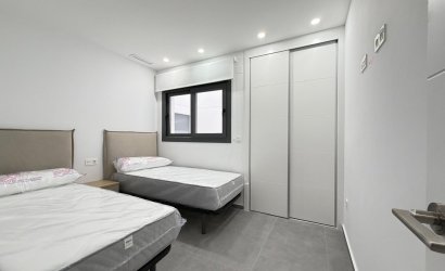 Herverkoop - Apartment -
Torrevieja - Estacion De Autobuses