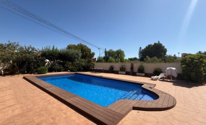 Herverkoop - Villa -
Torrevieja - Costa Blanca