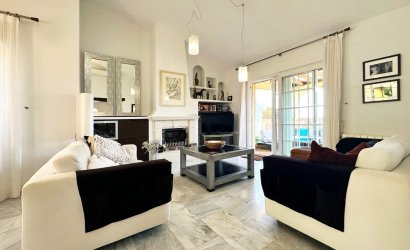 Resale - Villa -
Orihuela Costa - Costa Blanca