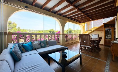 Resale - Villa -
Orihuela Costa - Costa Blanca