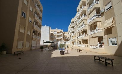 Revente - Apartment -
Torrevieja - Playa del Cura