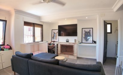 Herverkoop - Villa -
Orihuela Costa - Costa Blanca
