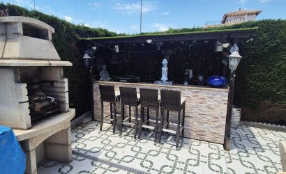 Revente - Villa -
Orihuela Costa - Costa Blanca
