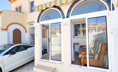 Herverkoop - Town House -
Playa Flamenca - Costa Blanca